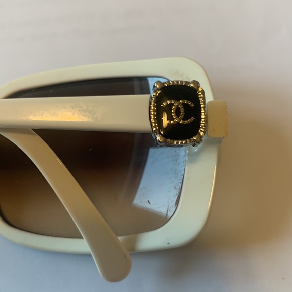 Preloved Chanel prescription frame - Picture 5 of 8